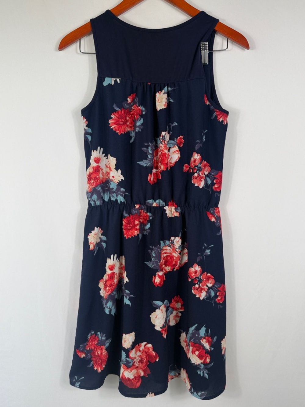 41 Hawthorn Navy Floral Sleeveless Keyhole Cinch Waist‎ Dress. Size S. Lined - Picture 5 of 7